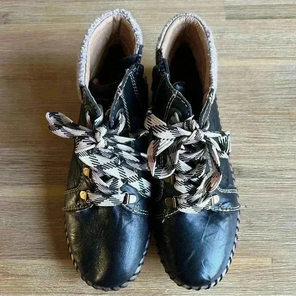 Biza Royal Women Size 6.5 Boot Bohemian Neutral Minimalist Earthy Cozy Bootie - Picture 7 of 14